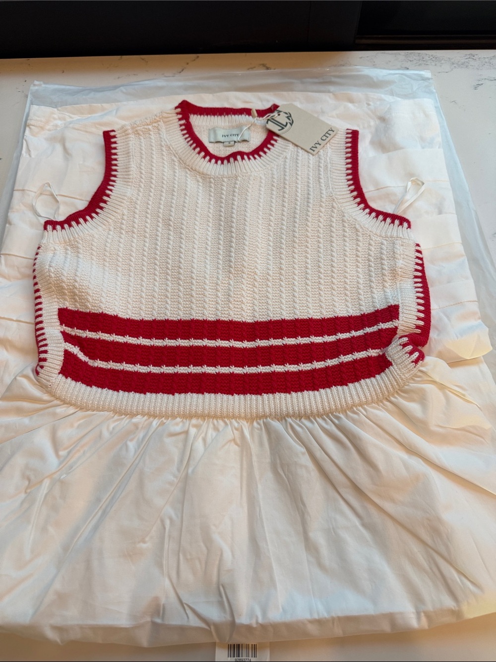 Ivy City Co Lisbon sleeveless Midi Dress Ivory & Firework Red Color Small NWT - Picture 2 of 8